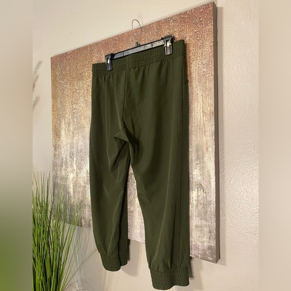 Embrace Life Athleisure Capri Pants - Picture 7 of 8